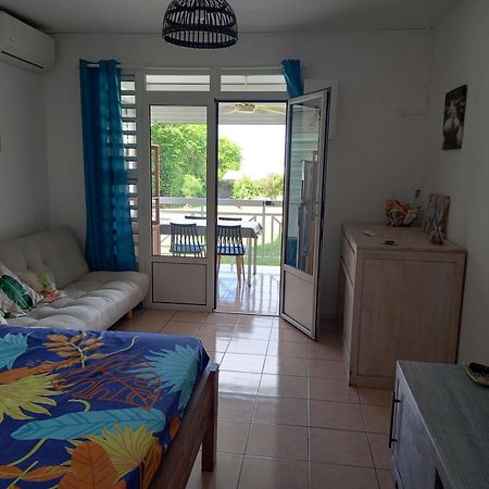 Appartement A Anse Mabouya En Rez De Jardin Avec Piscine A Proximite Des Plages 상트루스 외부 사진