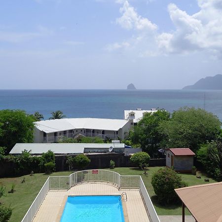 Appartement A Anse Mabouya En Rez De Jardin Avec Piscine A Proximite Des Plages 상트루스 외부 사진