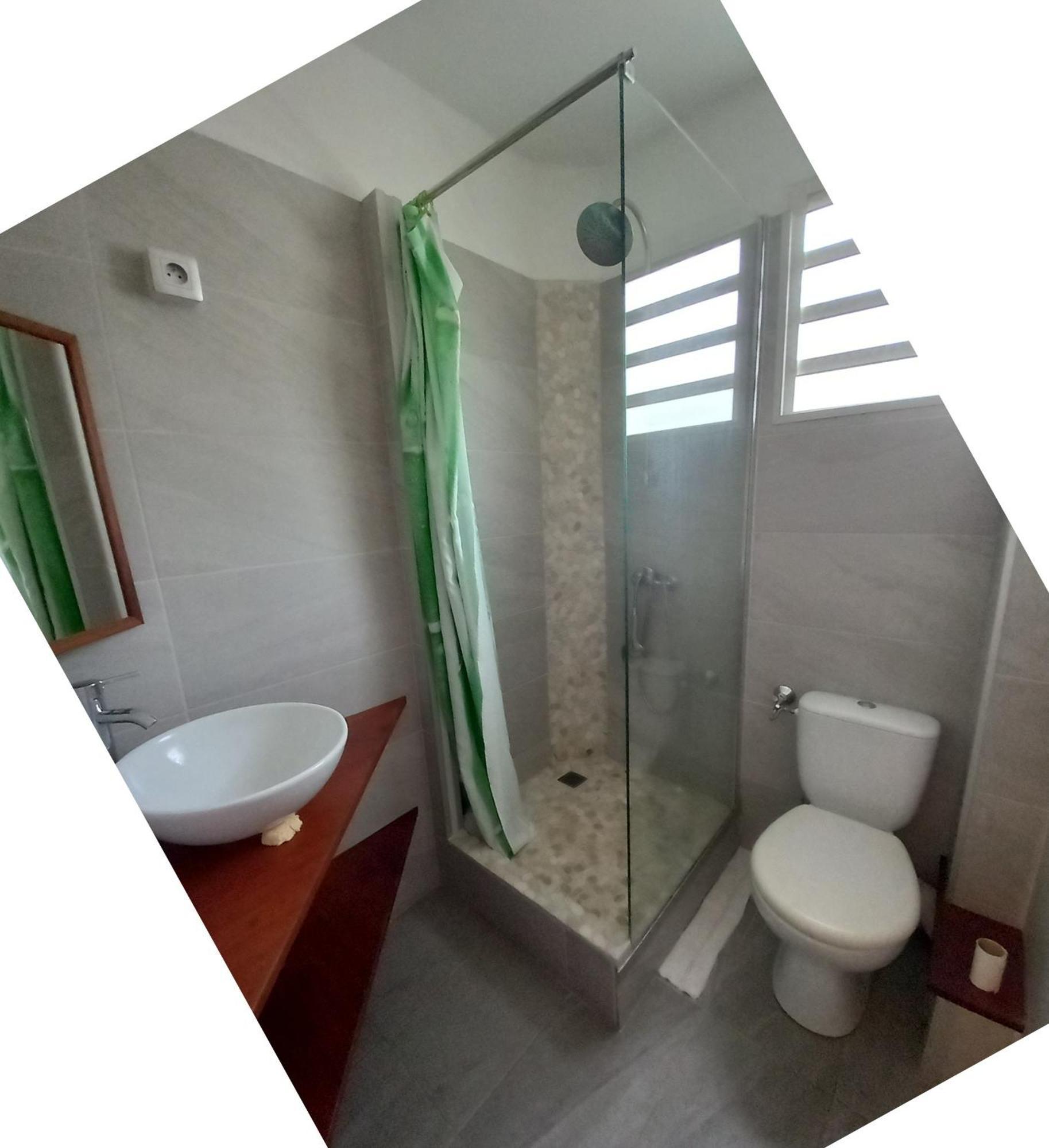 Appartement A Anse Mabouya En Rez De Jardin Avec Piscine A Proximite Des Plages 상트루스 외부 사진